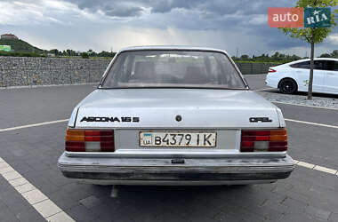 Купе Opel Ascona 1982 в 