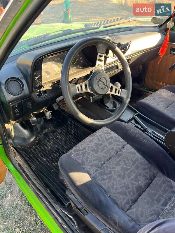 Седан Opel Ascona 1977 в Одессе фото 10 Седан Opel Ascona 1977 в Одессе