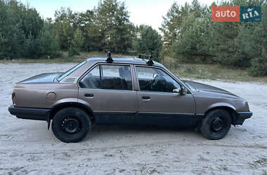 Седан Opel Ascona 1986 в 