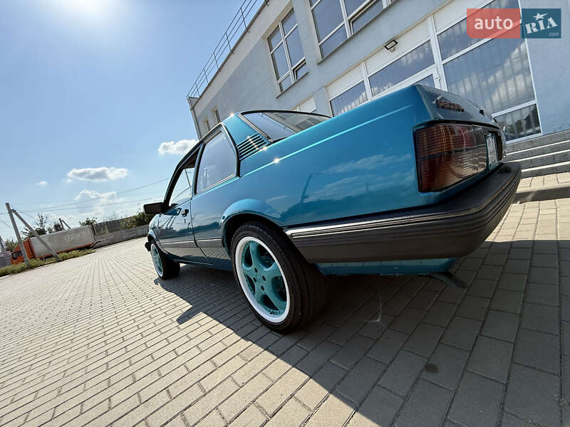 Купе Opel Ascona 1987 в Житомире