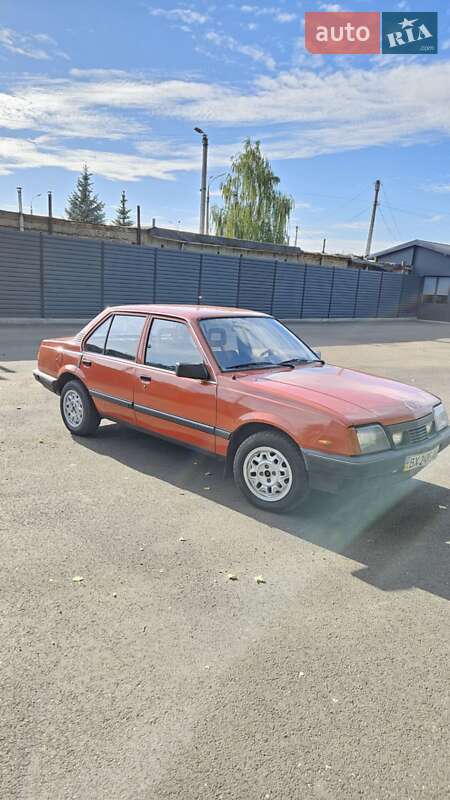 Седан Opel Ascona 1982 в Черкассах