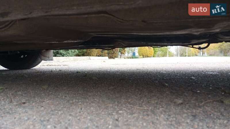 Седан Opel Ascona 1988 в Олександрії