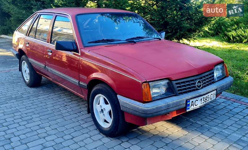 Opel Ascona 1986 Opel Ascona 1986