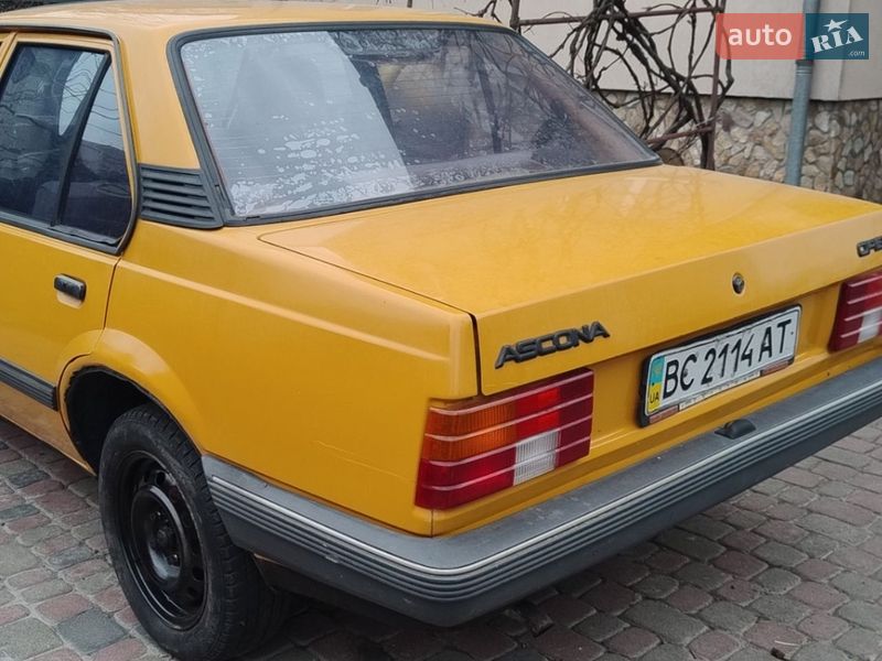Седан Opel Ascona 1986 в Добротворі