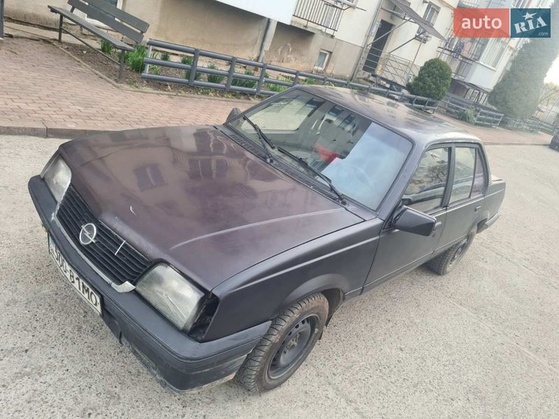 Седан Opel Ascona 1988 в Коломые фото 8 Седан Opel Ascona 1988 в Коломые
