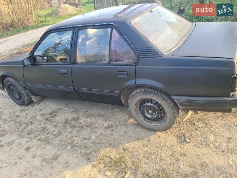 Седан Opel Ascona 1988 в Коломые фото 4 Седан Opel Ascona 1988 в Коломые