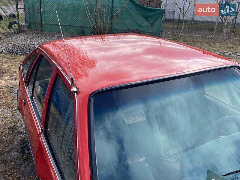 Хетчбек Opel Ascona 1987 в Володимирі