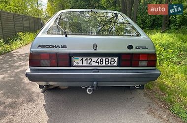 Хэтчбек Opel Ascona 1987 в Житомире