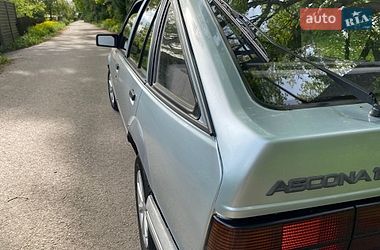 Хэтчбек Opel Ascona 1987 в Житомире
