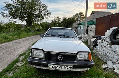 Седан Opel Ascona 1981 в Светловодске