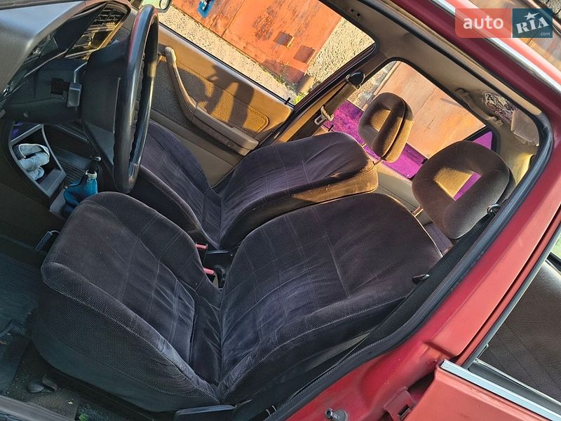 Седан Opel Ascona 1986 в Запорожье