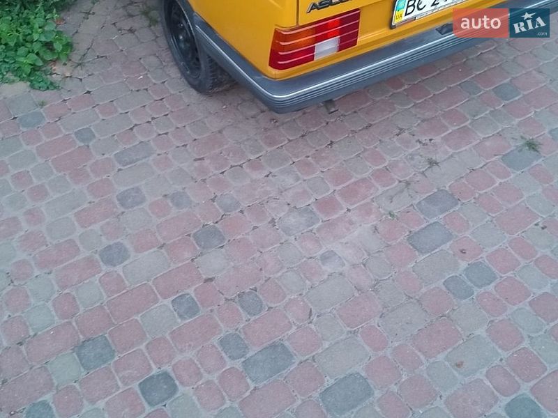 Седан Opel Ascona 1986 в Добротворе