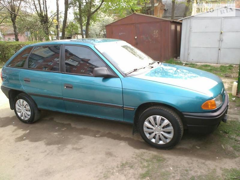 Opel Astra 1992 года