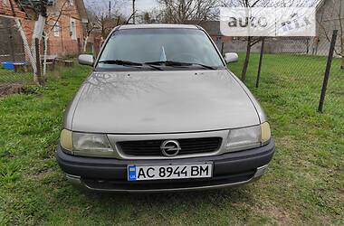 Хетчбек Opel Astra F 1996 в Луцьку
