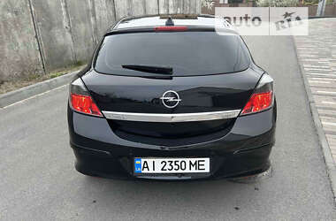 Хэтчбек Opel Astra GTC 2007 в 