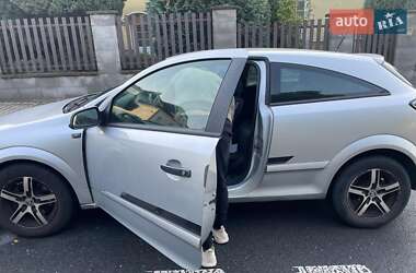 Хетчбек Opel Astra GTC 2006 в 