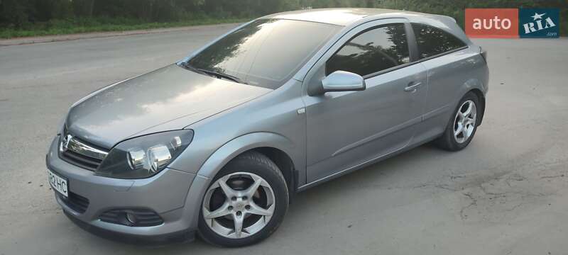 Хэтчбек Opel Astra GTC 2006 в Звягеле
