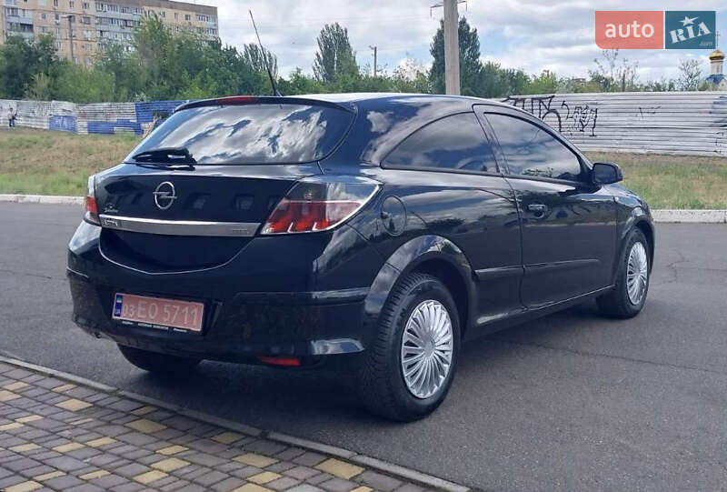 Хетчбек Opel Astra GTC 2008 в Кривому Розі