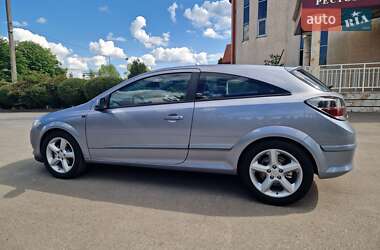 Хэтчбек Opel Astra GTC 2006 в 