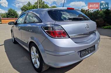 Хэтчбек Opel Astra GTC 2006 в 