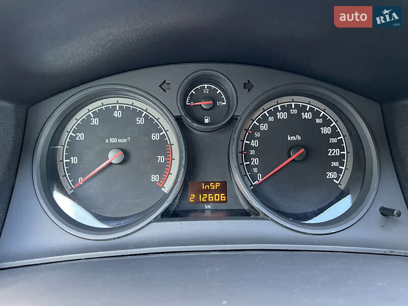 Хэтчбек Opel Astra GTC 2009 в Черкассах