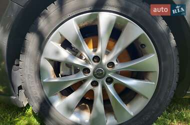 Хэтчбек Opel Astra GTC 2012 в 