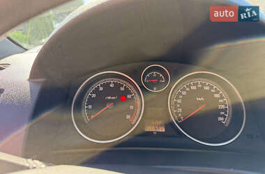 Хэтчбек Opel Astra GTC 2008 в 