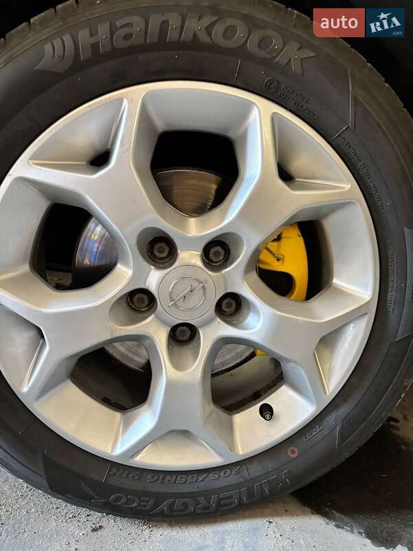 Хэтчбек Opel Astra GTC 2007 в Запорожье