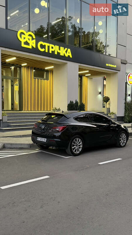 Хэтчбек Opel Astra GTC 2013 в Коломые фото 2 Хэтчбек Opel Astra GTC 2013 в Коломые