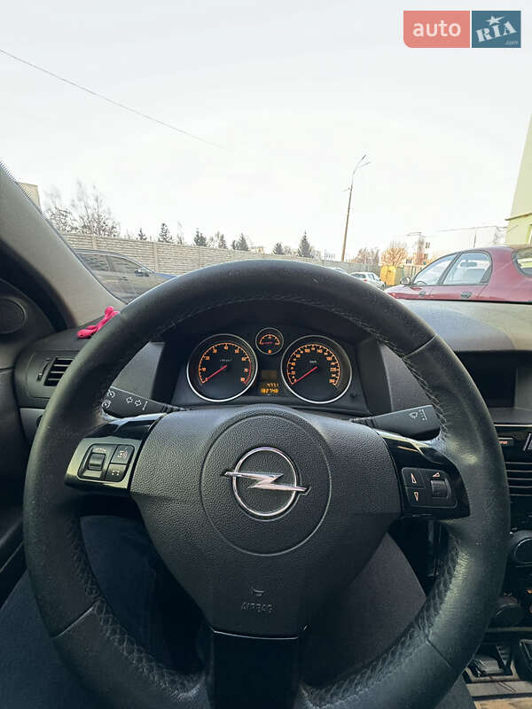 Хетчбек Opel Astra GTC 2009 в Одесі