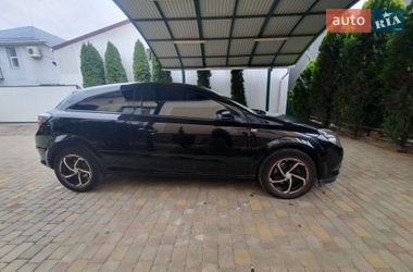 Хетчбек Opel Astra GTC 2008 в Ужгороді