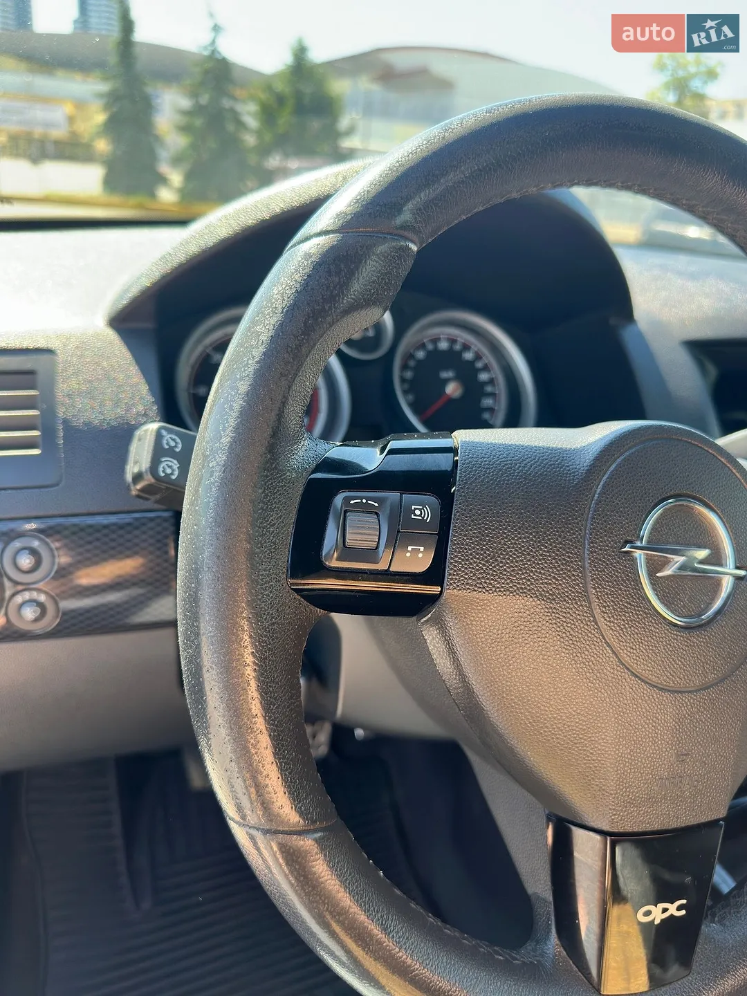 2010 Opel Astra - мініатюра 21
