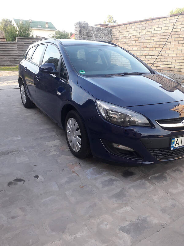 Opel Astra J