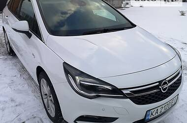Универсал Opel Astra K 2016 в Киеве