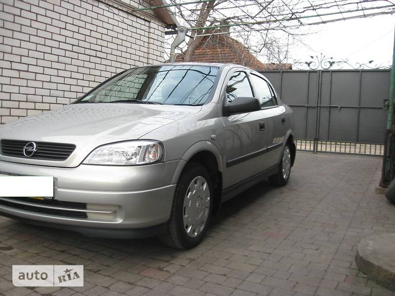 Седан Opel Astra 2007 в 