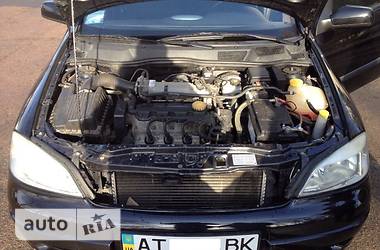 Седан Opel Astra 2006 в 
