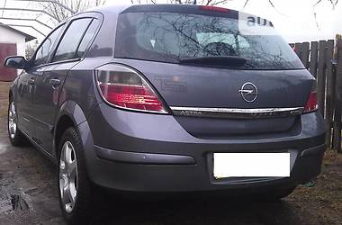 Хетчбек Opel Astra 2007 в Ратному