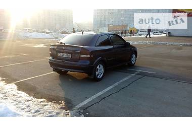 Хетчбек Opel Astra 2000 в Києві