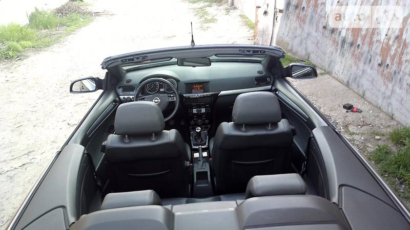 Кабриолет Opel Astra 2007 в Одессе