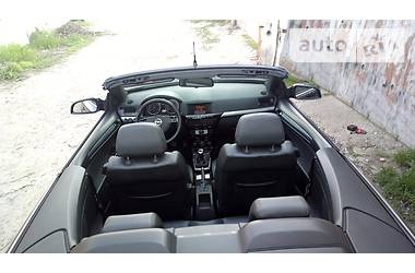 Кабриолет Opel Astra 2007 в 
