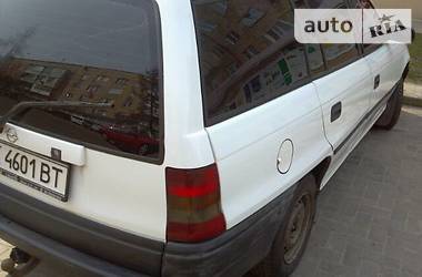 Универсал Opel Astra 1995 в Ровно