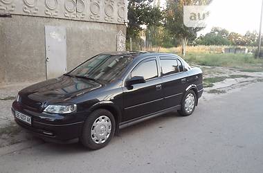 Седан Opel Astra 2006 в Очакове