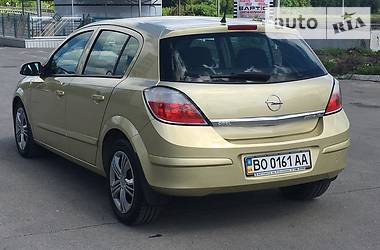 Хэтчбек Opel Astra 2005 в Тернополе