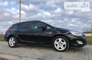  Opel Astra 2011 в Стрые