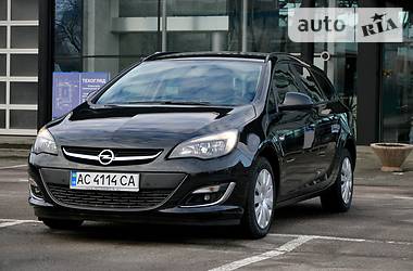 Универсал Opel Astra 2013 в Луцке