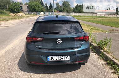 Хетчбек Opel Astra 2017 в Львові