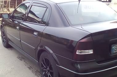 Седан Opel Astra 2008 в Ровно