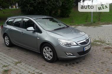  Opel Astra 2011 в Ровно