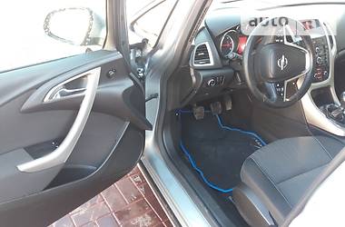  Opel Astra 2011 в Луцке