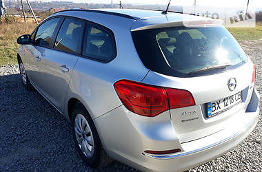 Универсал Opel Astra 2012 в Каменец-Подольском